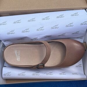 Bria Burnished Nubuck Tan